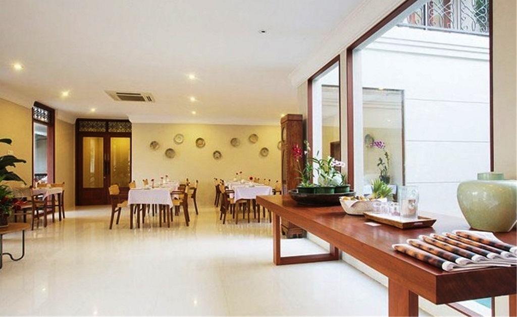 Hotel Lagoon Seminyak (Bali)
