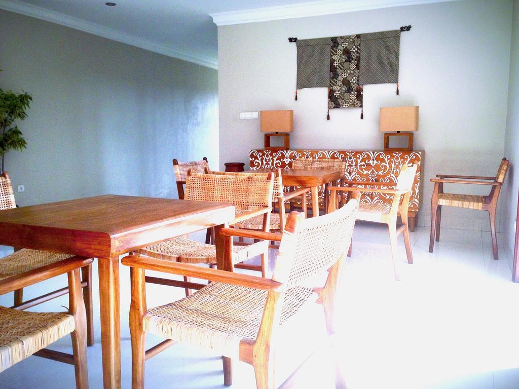 Lagoon Hotel Seminyak (Bali)