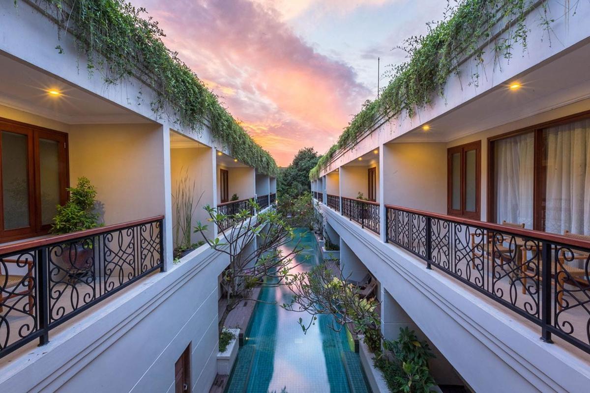 Hotel Lagoon