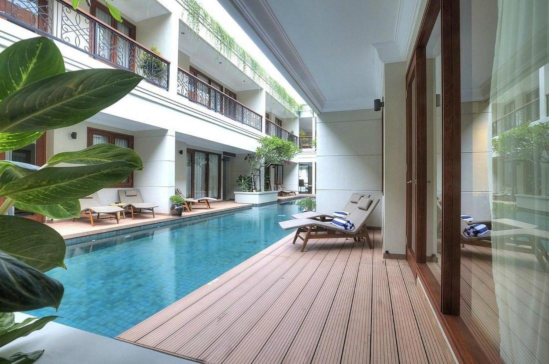 Lagoon 3* Seminyak (Bali)